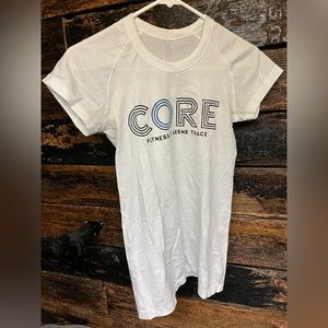 LuluLemon athletic shirt (medium)